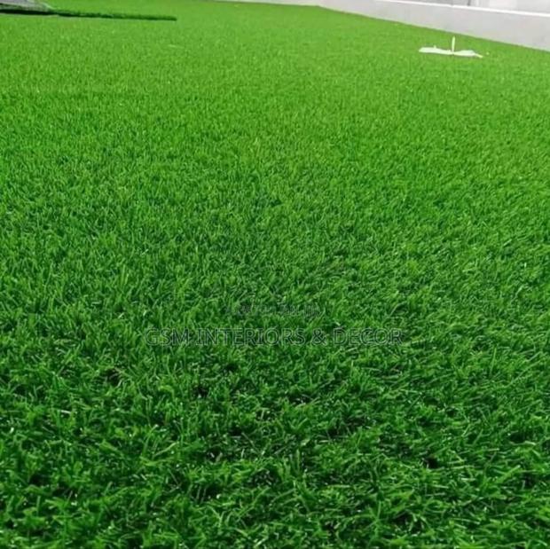Green Grass for Floors and Walls - main view
