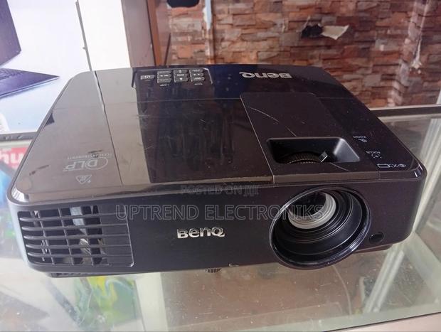 Benq Ms506 – Best Value Projector for All Uses! - main view