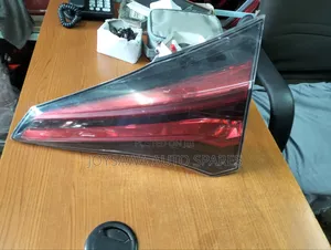 Toyota Rav4 2015 Bootlight