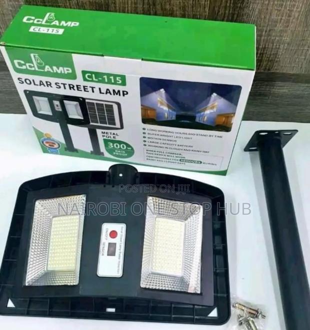 Cclamp Cl-115 300w Solar Street Lamp.