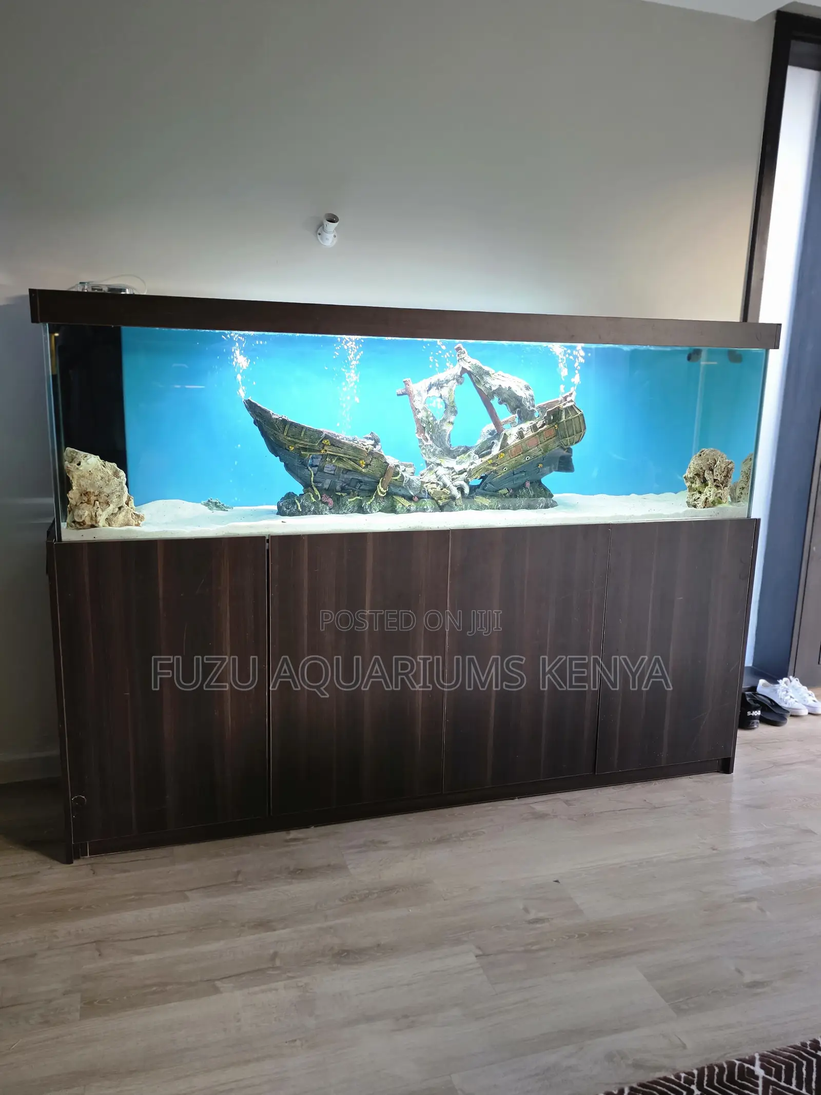 Uarium Luxury: Elegance Meets Function