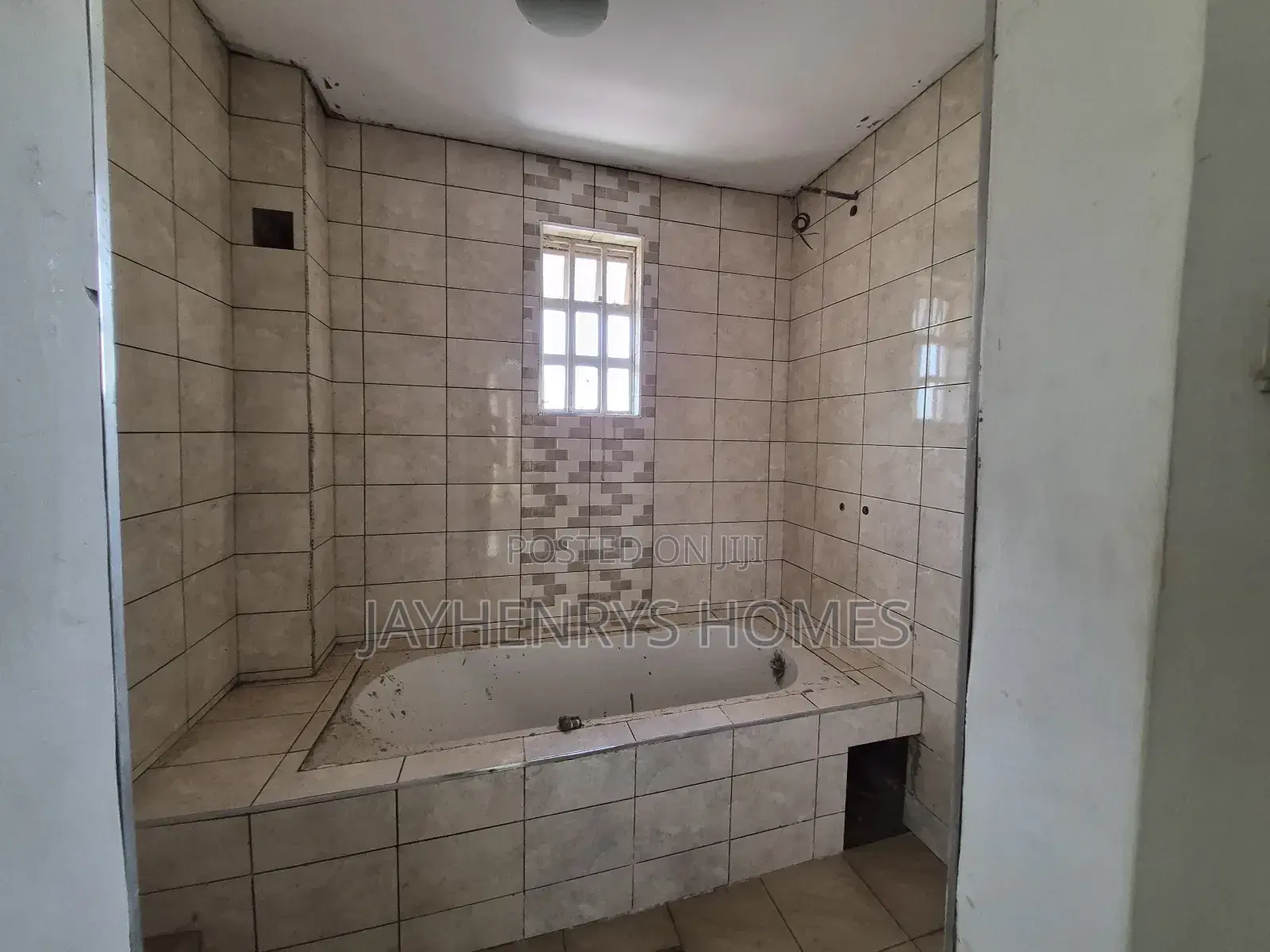 4bdrm House in Thome for sale