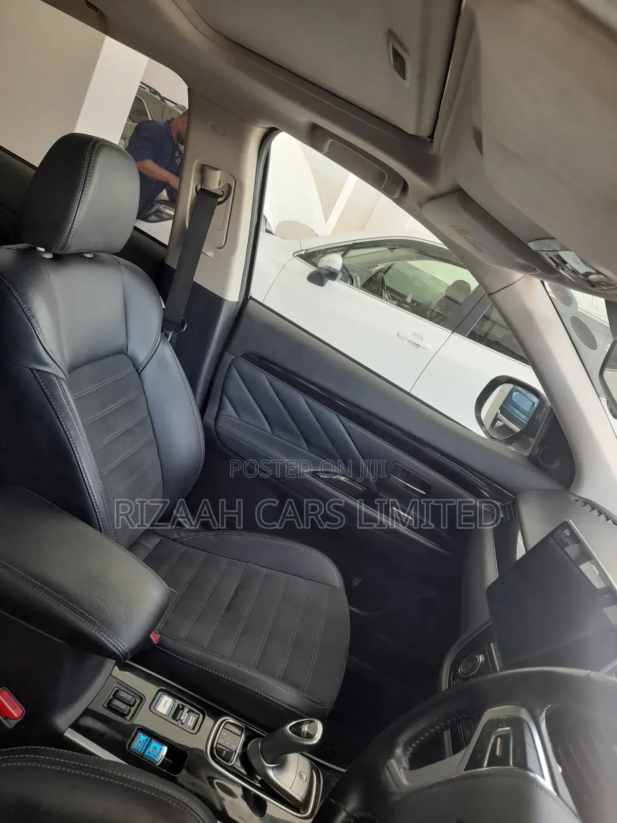 Mitsubishi Outlander 2.0 PHEV AWD 2018 Black