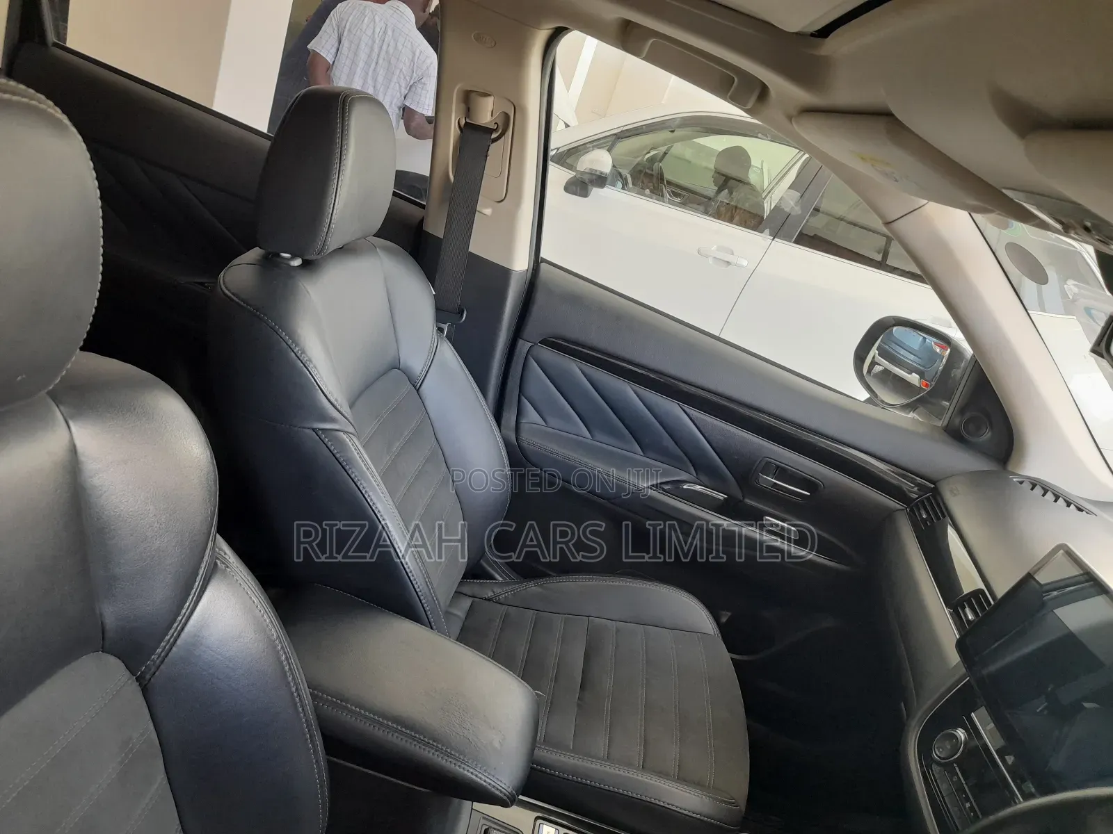 Mitsubishi Outlander 2.0 PHEV AWD 2018 Black