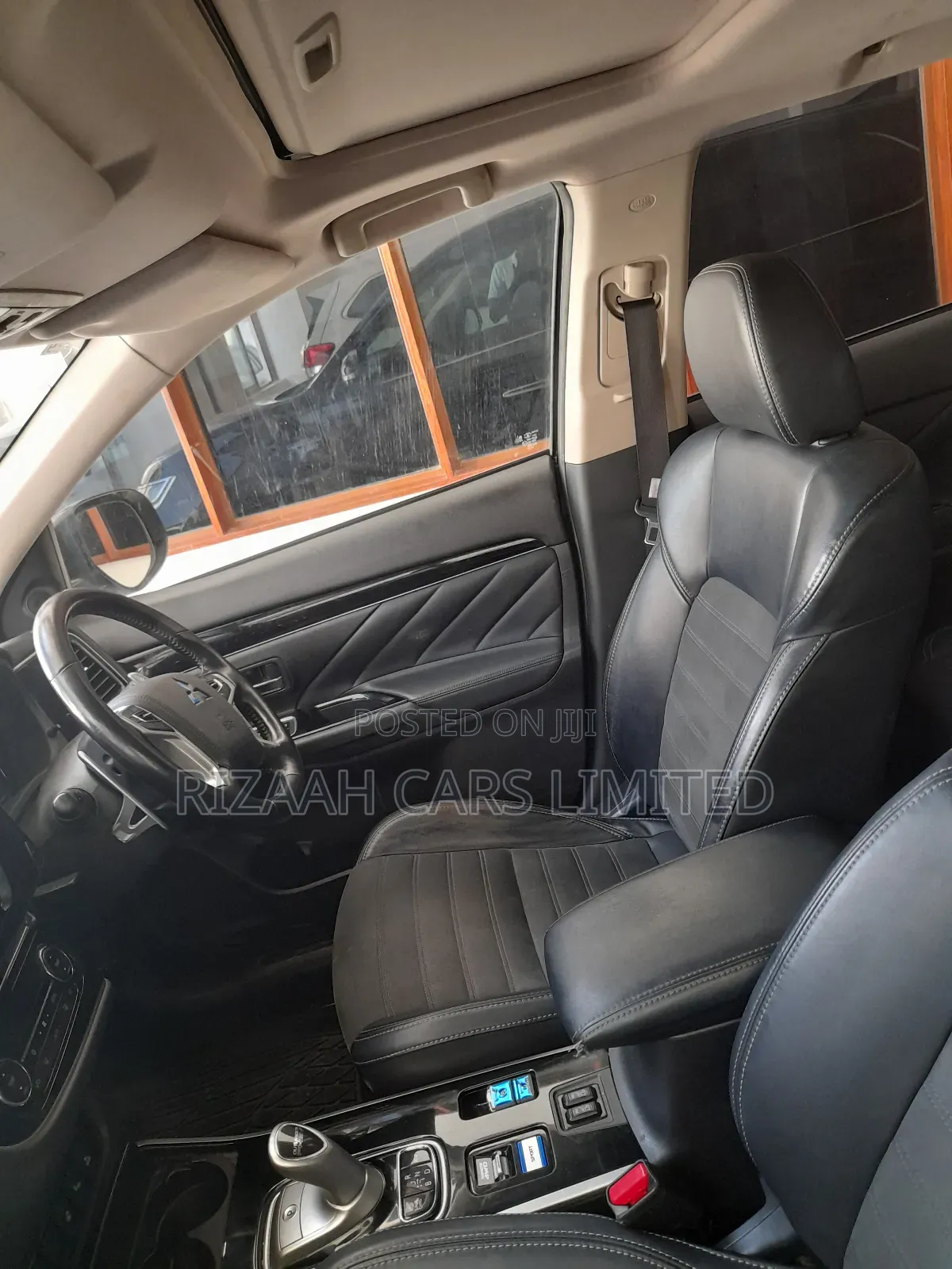 Mitsubishi Outlander 2.0 PHEV AWD 2018 Black