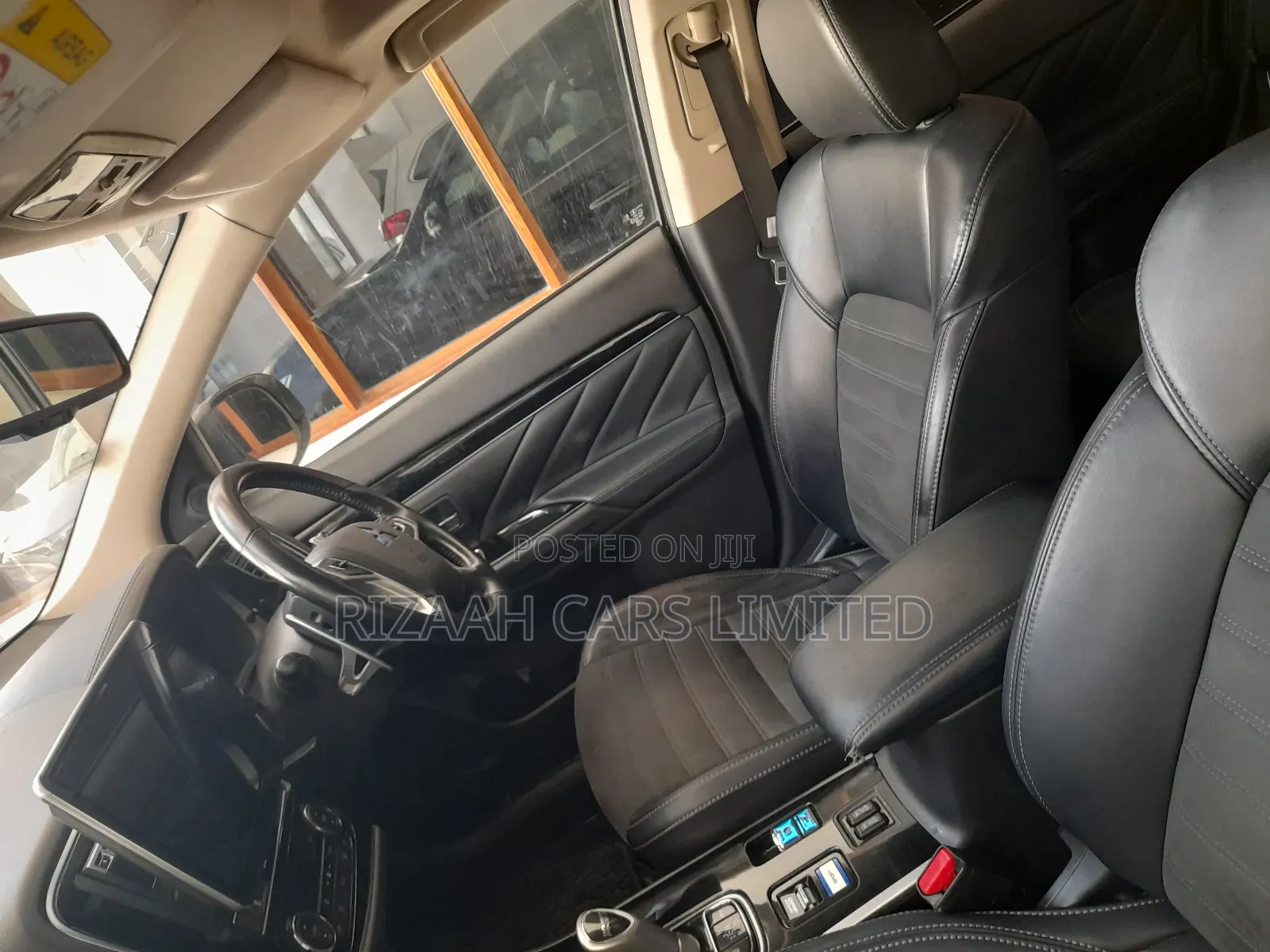 Mitsubishi Outlander 2.0 PHEV AWD 2018 Black