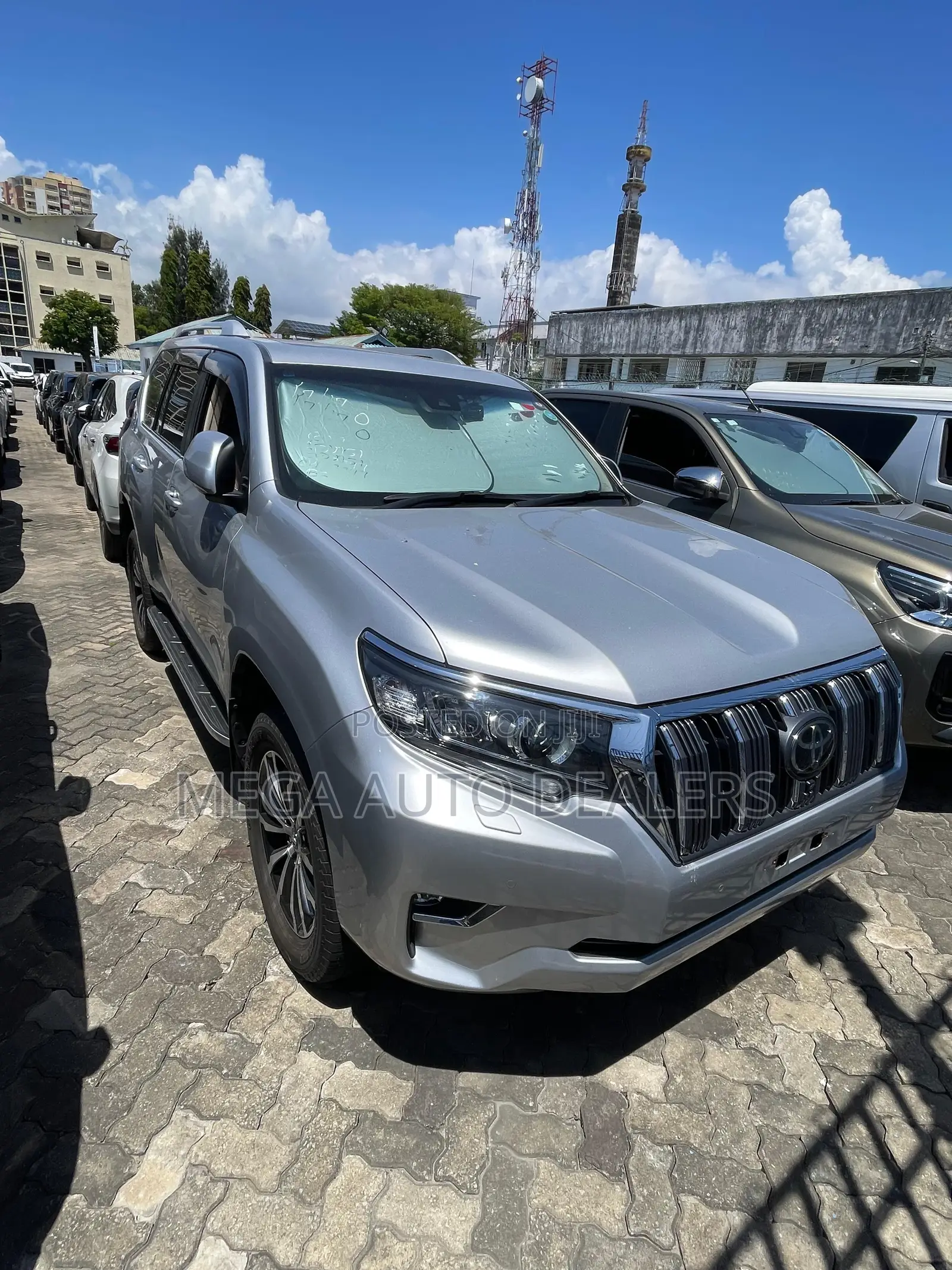 Toyota Land Cruiser Prado 2019 Silver