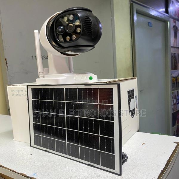 Solar-Powered Ip CCTV With 360° PTZ and Motion Detection 4g Sin Slot