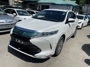 Toyota Harrier 2018 White