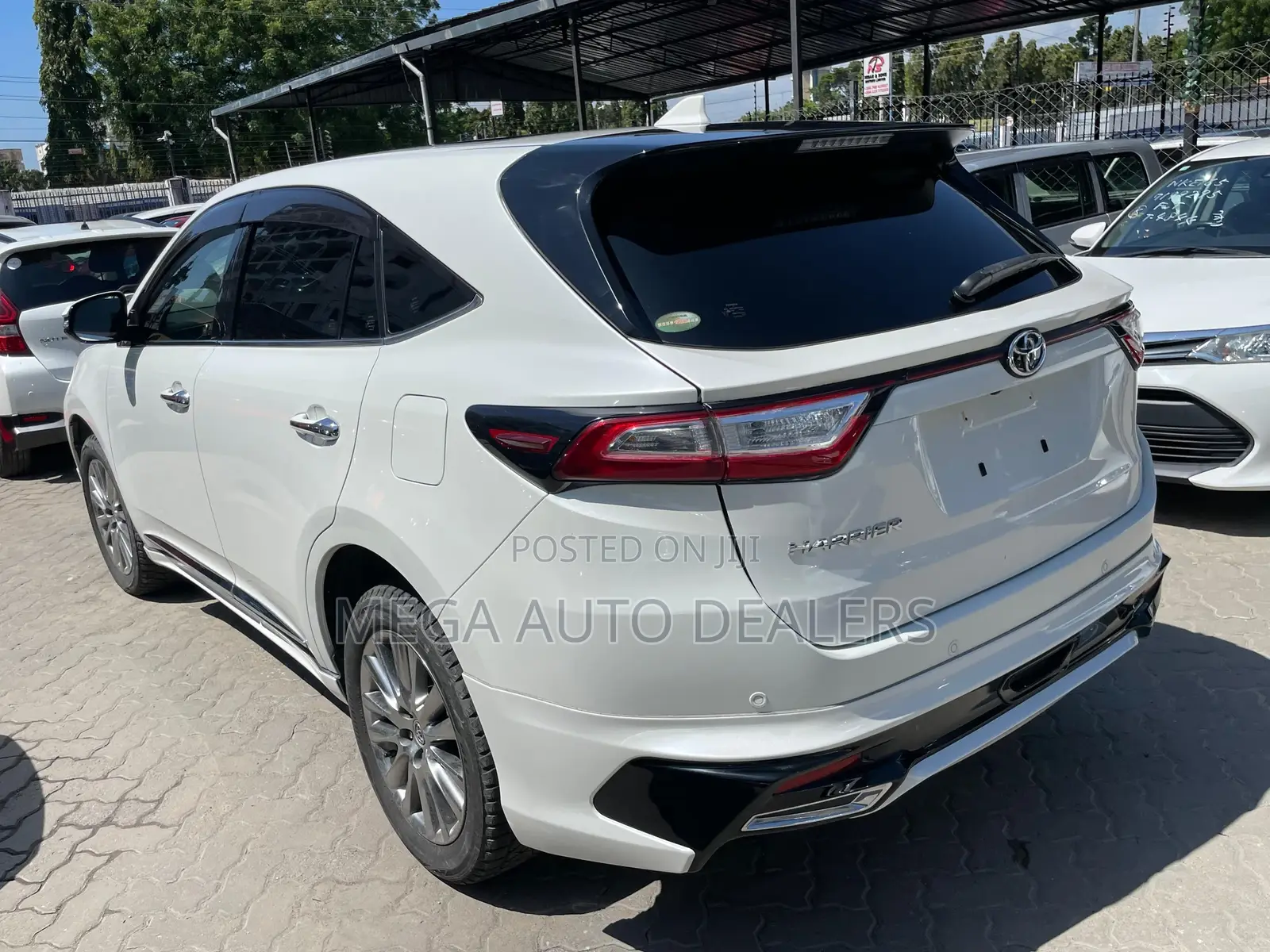 Toyota Harrier 2018 White