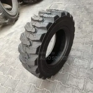 19.5l-24 Red Lion Tyres – Heavy Duty High Traction | Tyre Xperts