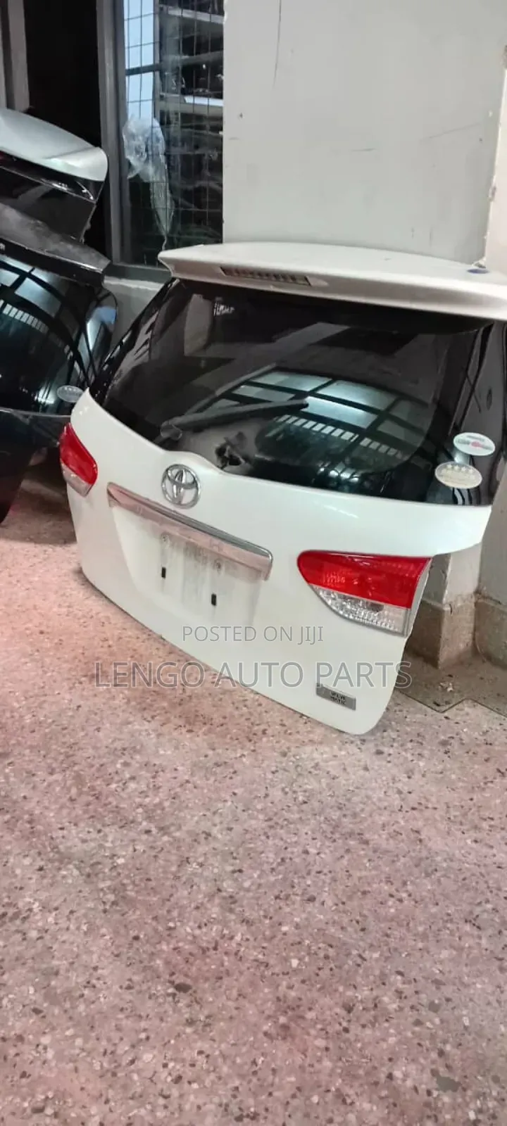 Toyota Wish 2010/2012 Boot