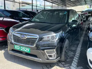 Subaru Forester 2019 Black