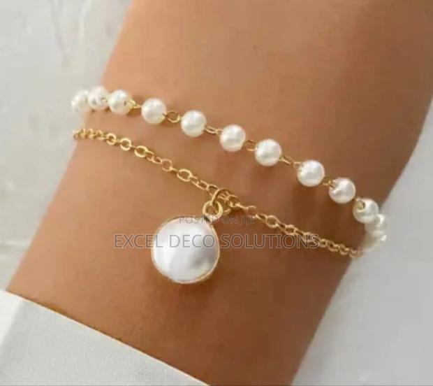 Crystal Peach Bracelet New Arrival - main view