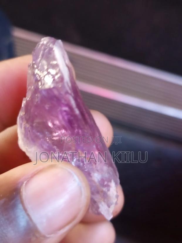 Raw Amethyst - thumbnail 3