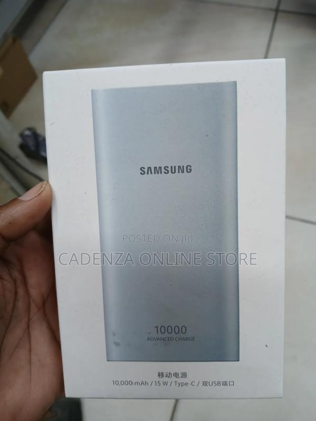 Samsung 10,000 Mah Power Bank - main view