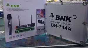 BNK 744 Wireless Microphone