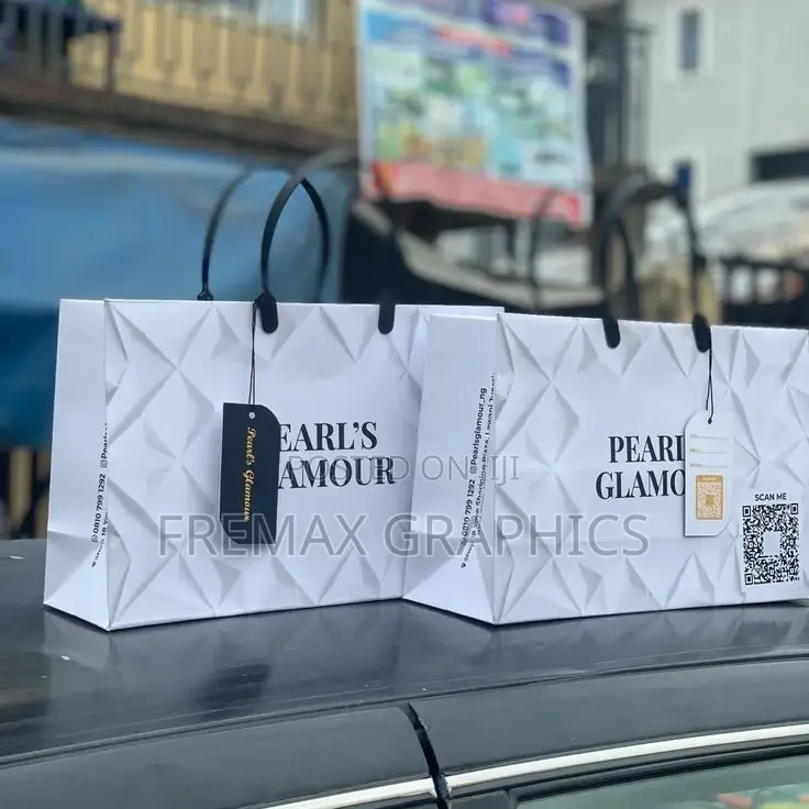 Personalized Branded Shopping Bags for Marketing and Retail
