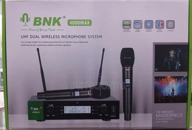 BNK 4000 Max Wireless Microphone