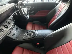 Mercedes-Benz E200 2020 Black