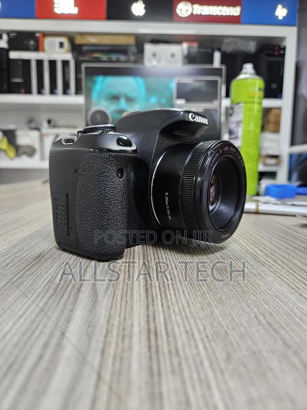 Canon Eos Rebel 600d +50mm STM - thumbnail 4