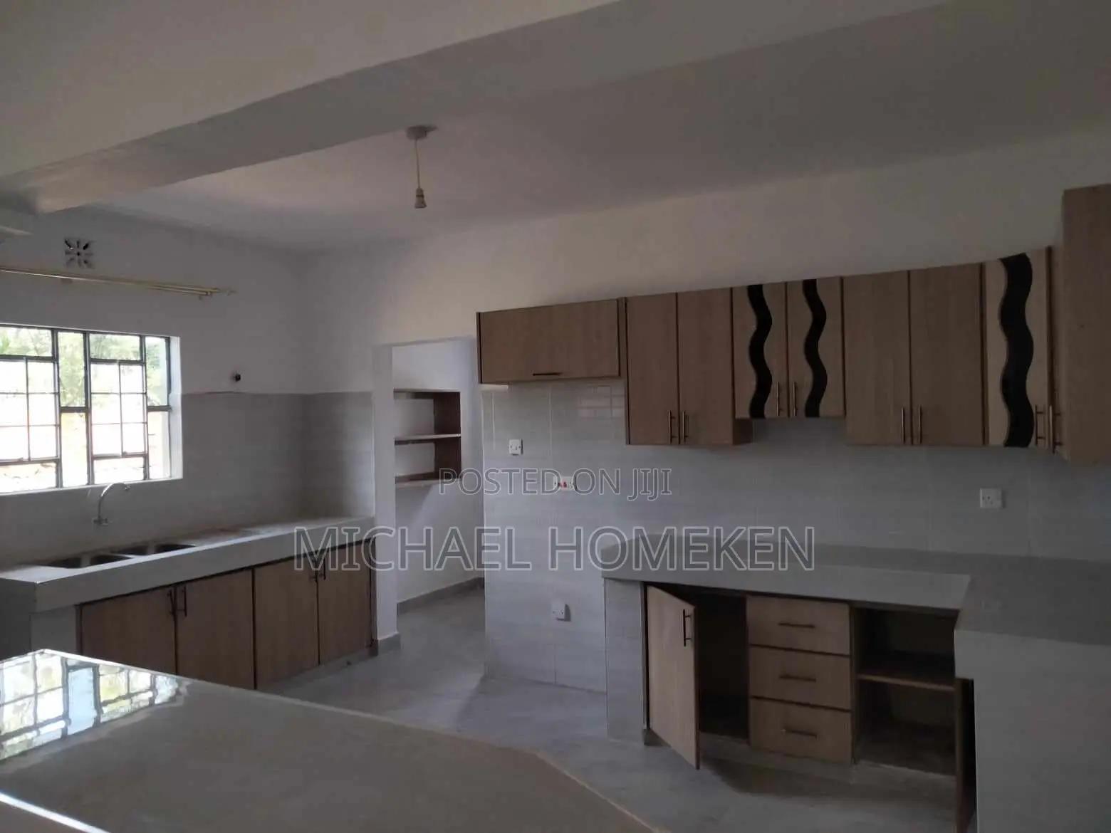 3bdrm Bungalow in Kitengela for sale