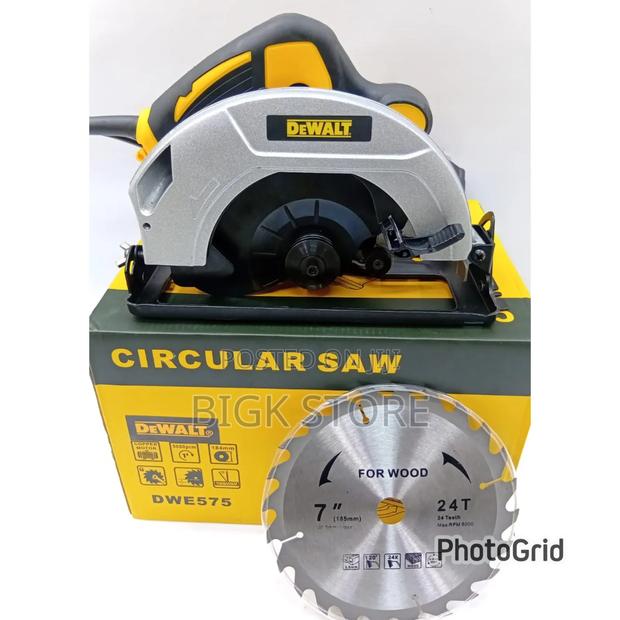 Dewalt 7inch Circular Saw - main view