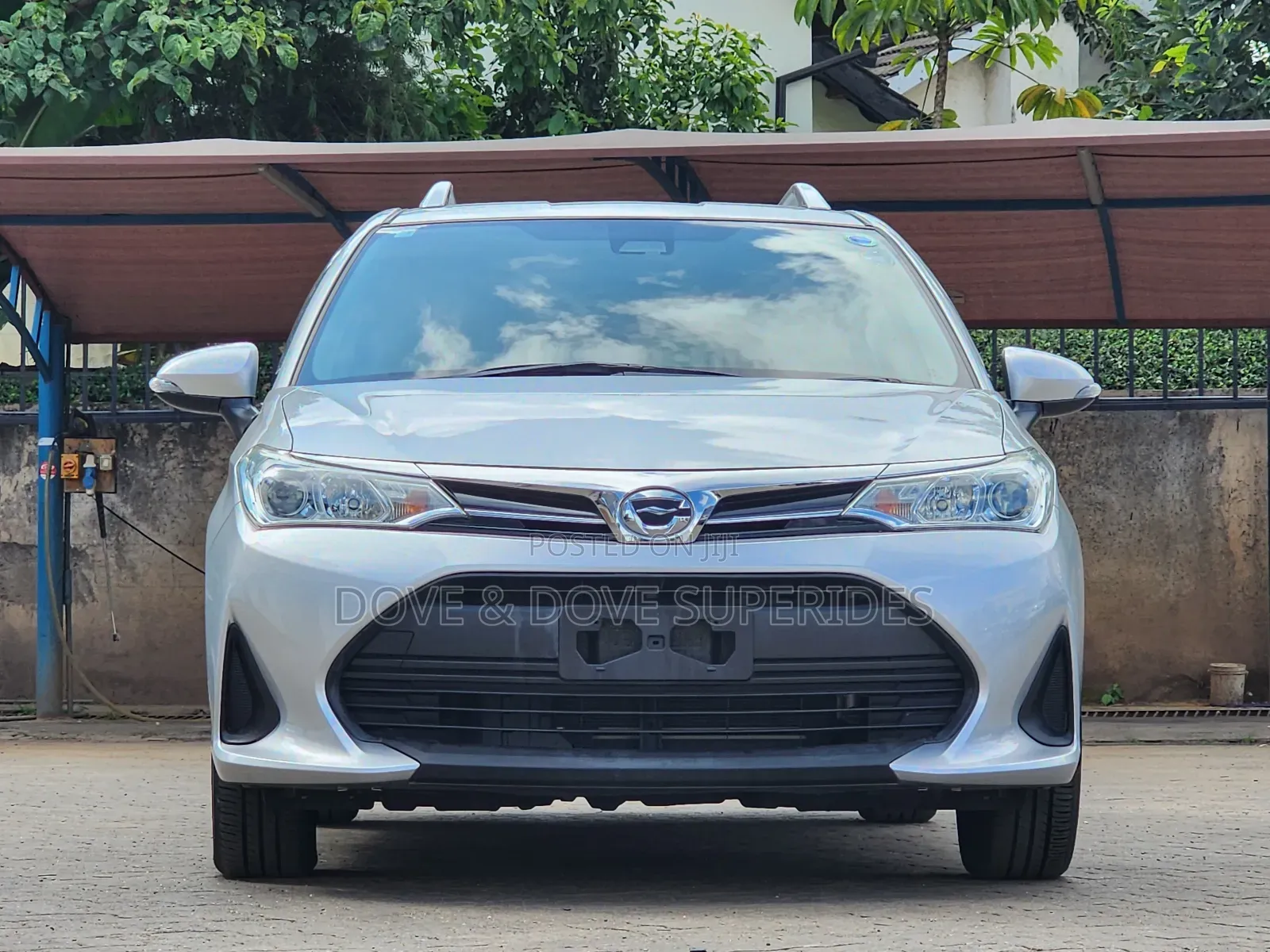 Toyota Corolla Fielder 1.5 Petrol FWD 2018 Silver