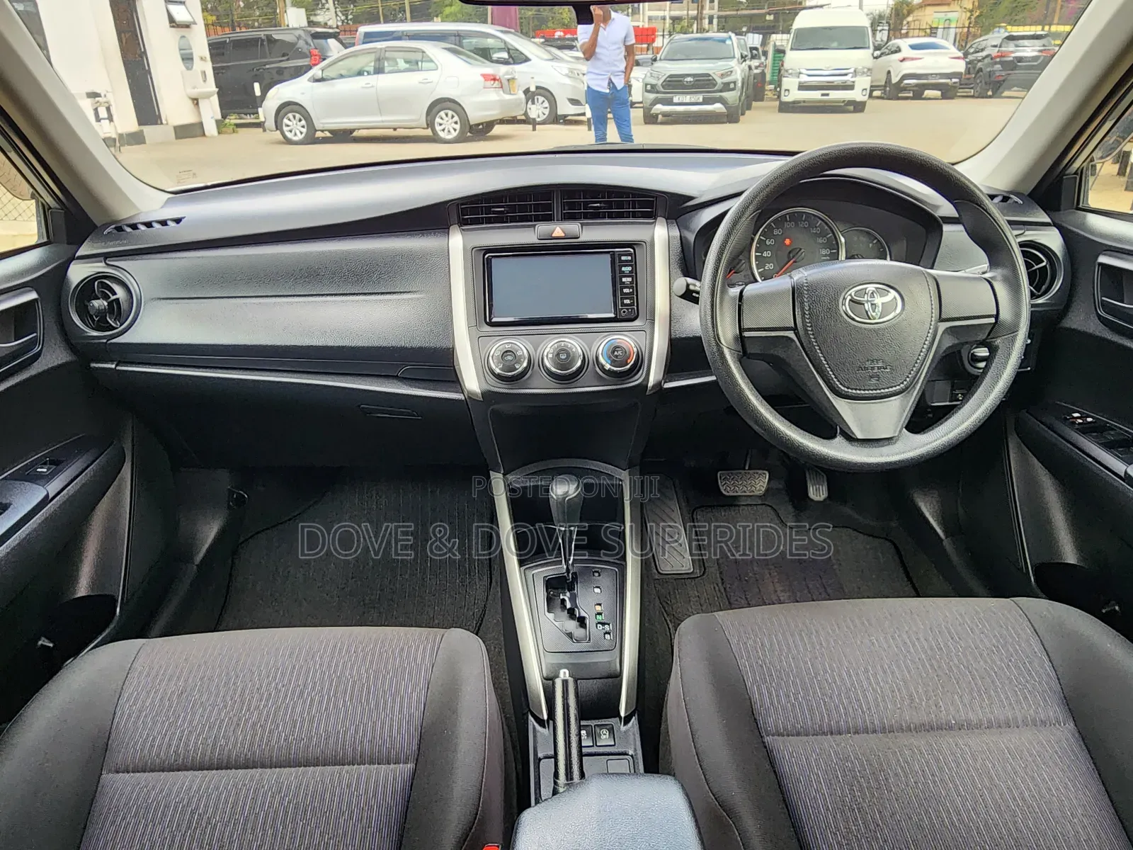 Toyota Corolla Fielder 1.5 Petrol FWD 2018 Silver