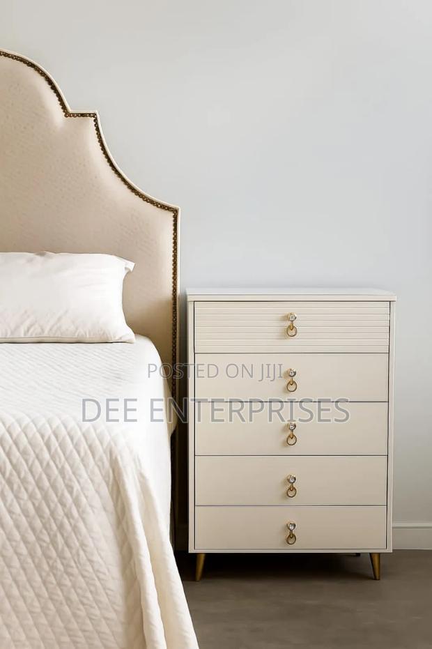 5 Drawer Wooden Bedside Cabinet