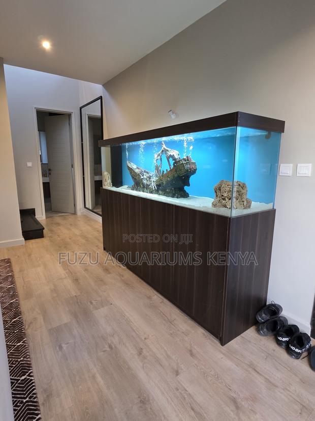 Turn Empty Wall Space Into a Breathtaking Aquarium Feature - main view