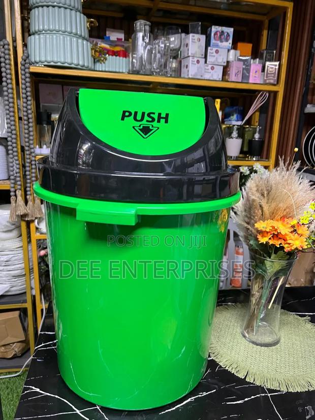 60l Push Dustbin - main view