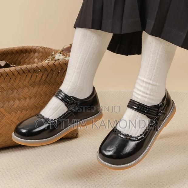 Love Dotted Doll Shoes - thumbnail 3