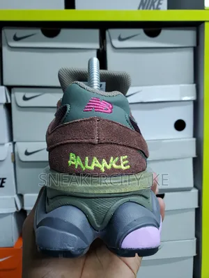 New Balance 9060 Choco