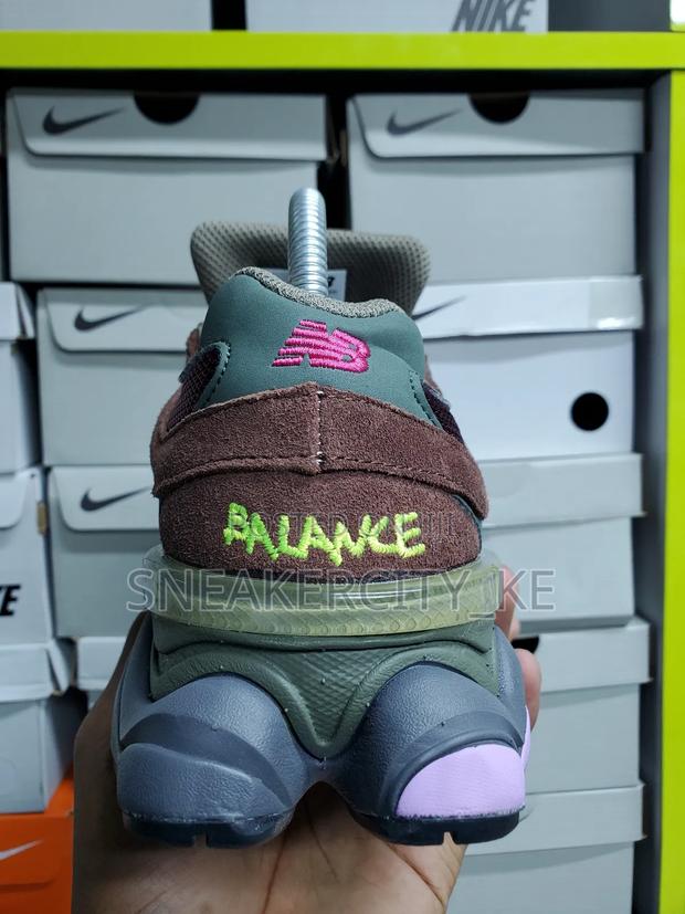 New Balance 9060 Choco - thumbnail 3