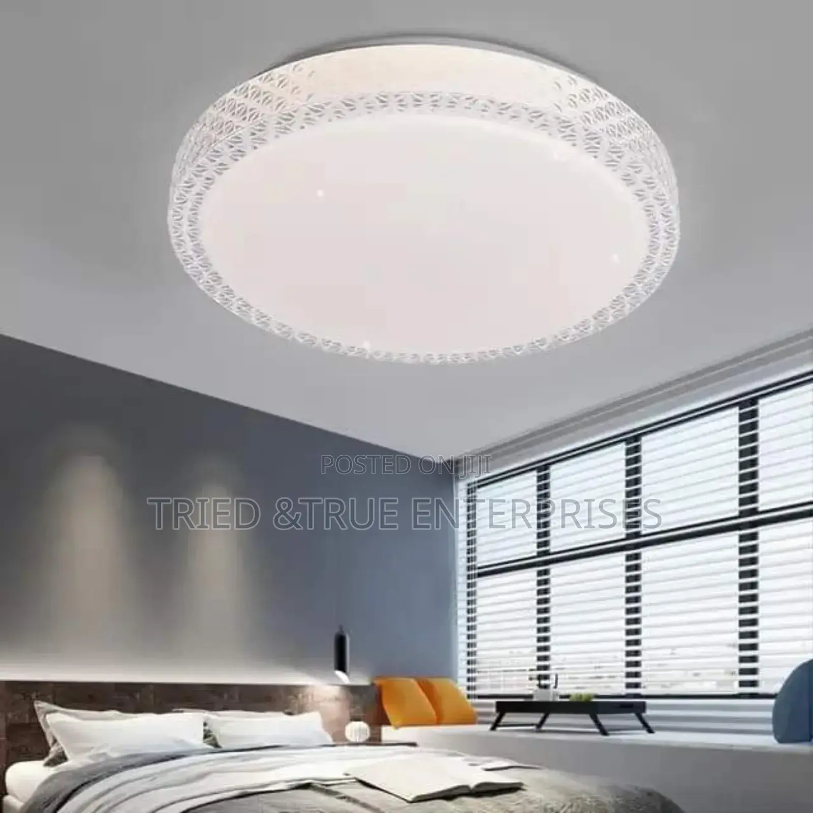 Crystal Frame Tricolour Led Full Moon Light Gf3w