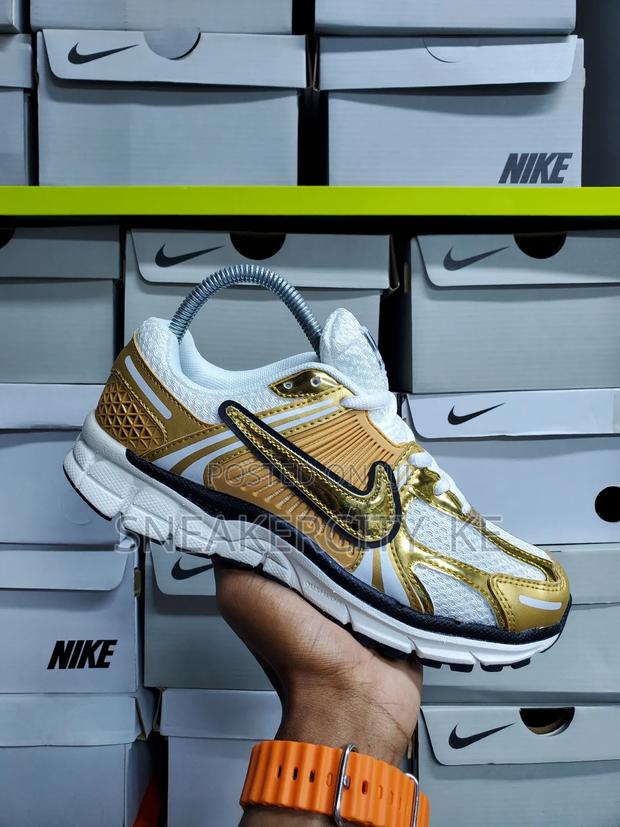 Nike Vomero Sneakers - thumbnail 4