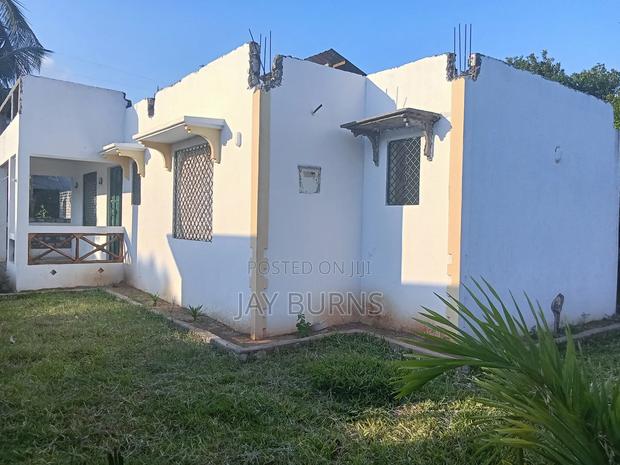 3bdrm House in Green Mango/Takaye, Malindi for sale