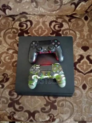 Ps4 Slim 500gb Chipped+ 2 Pads+ Games Installed