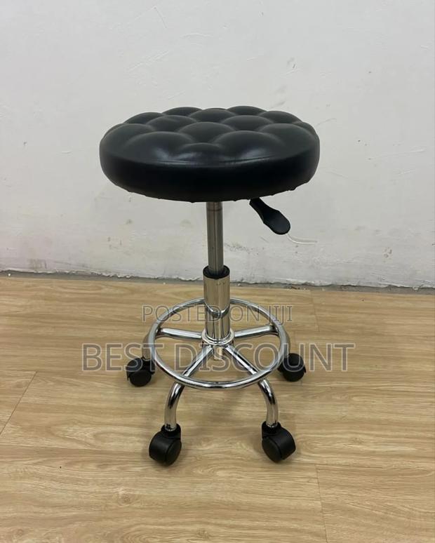 Lab Stools - main view