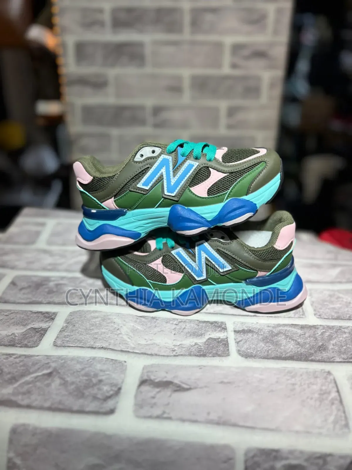 Laces Kids Sneakers