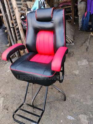 Barber Chair With Headrest - main view