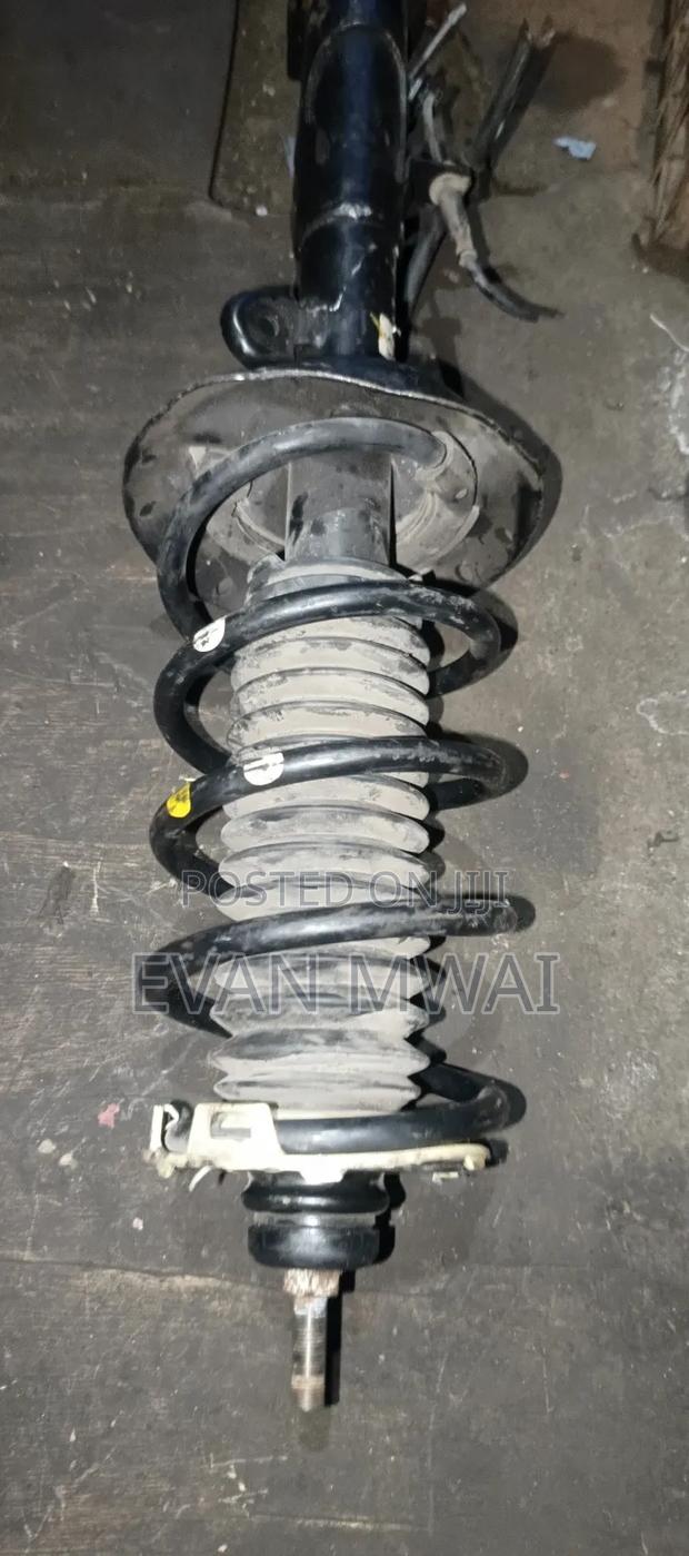 Honda Fit Shock Complete Available - thumbnail 2
