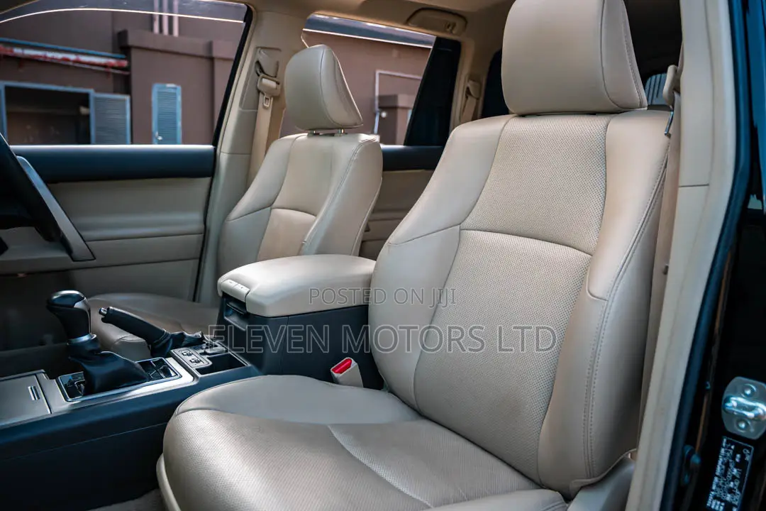Toyota Land Cruiser Prado 2020 Black
