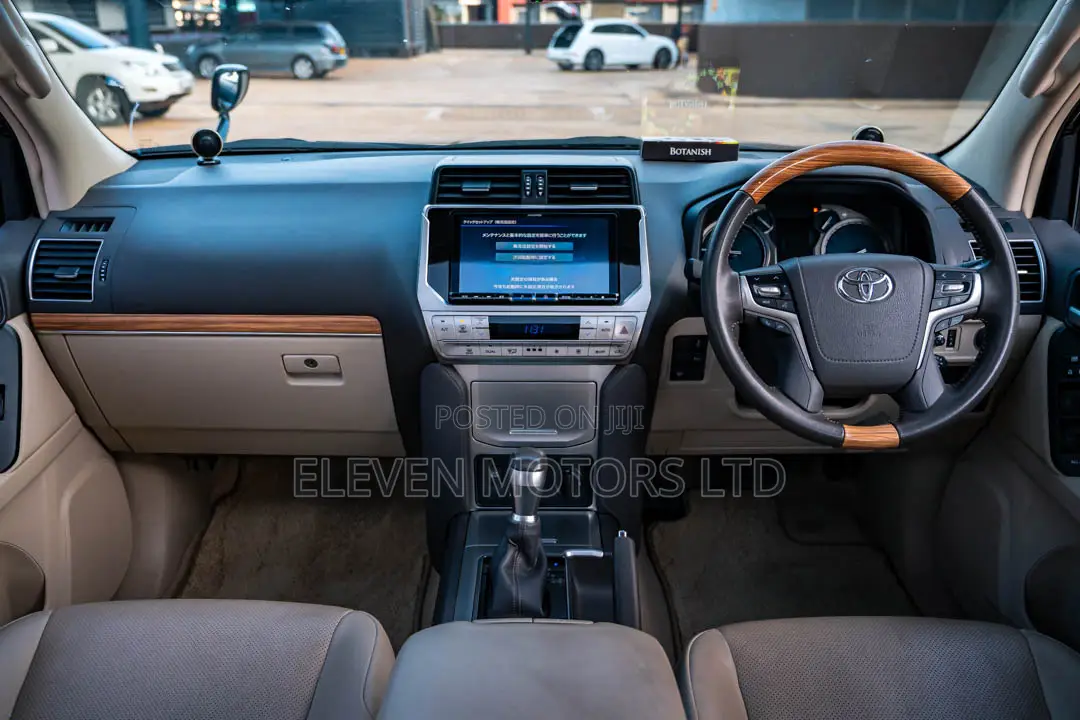 Toyota Land Cruiser Prado 2020 Black