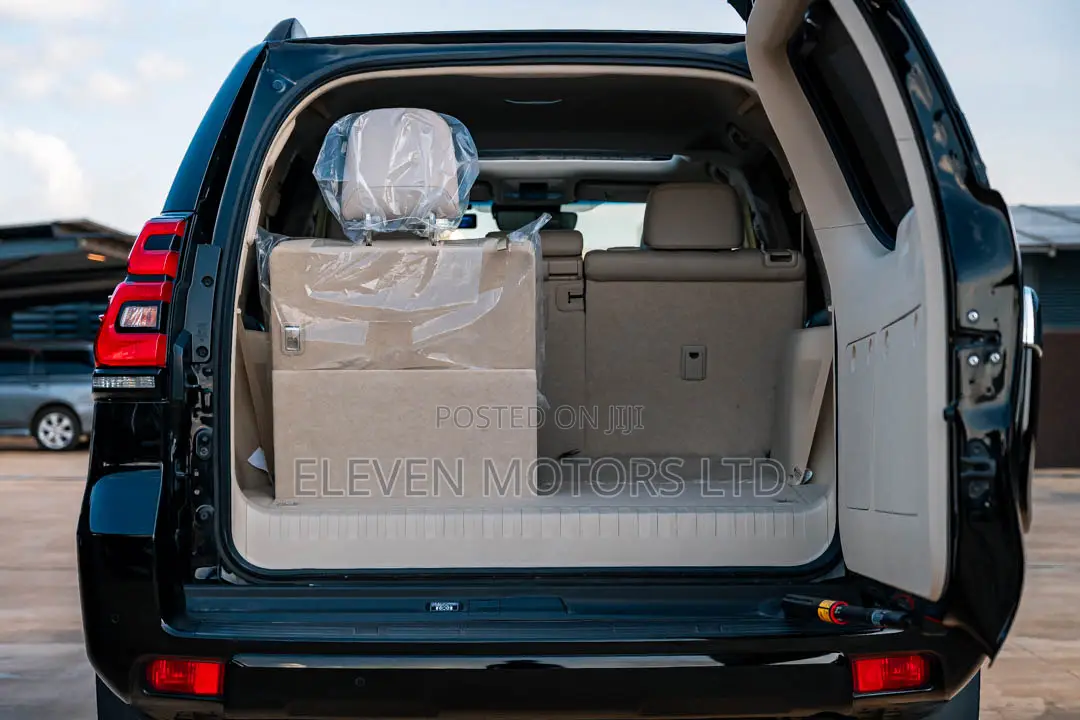 Toyota Land Cruiser Prado 2020 Black