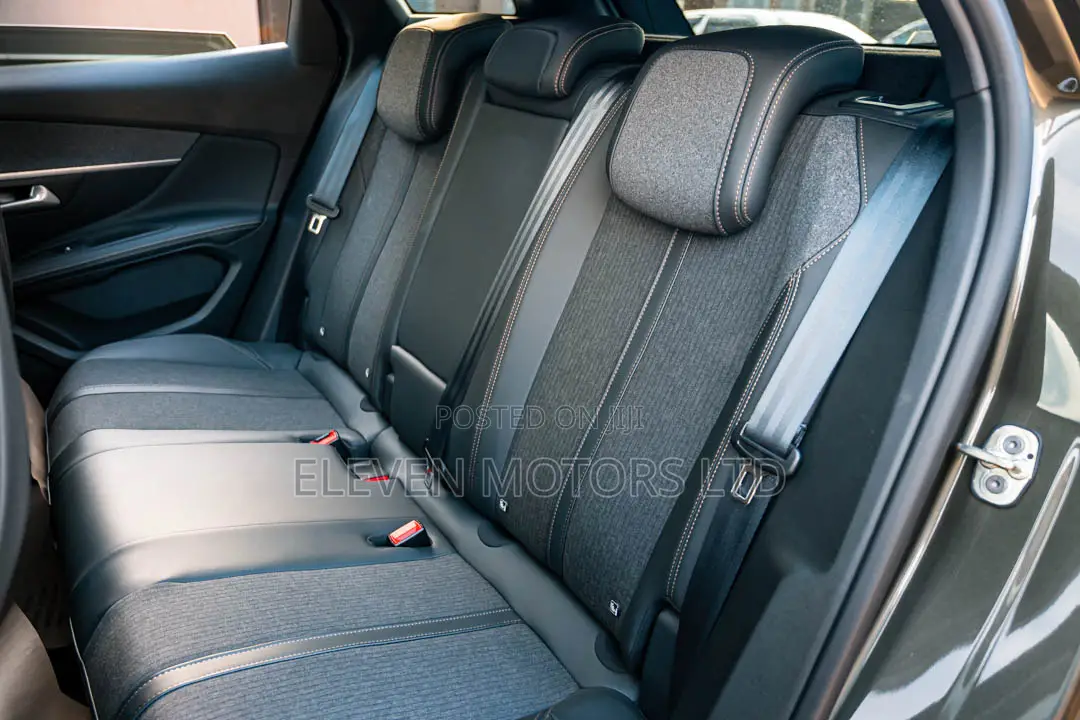 Peugeot 3008 2019 Gray