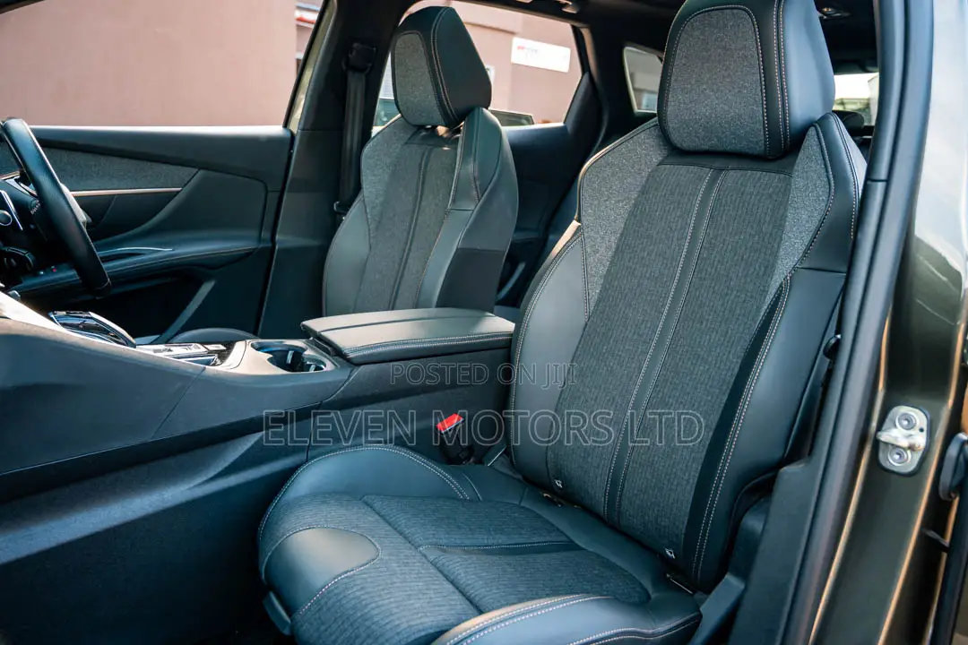 Peugeot 3008 2019 Gray