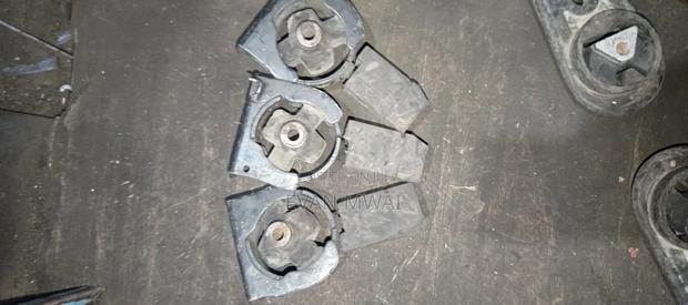 Toyota Fielder Gearbox Mounting - main view