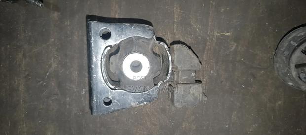Toyota Axio Gearbox Mounting